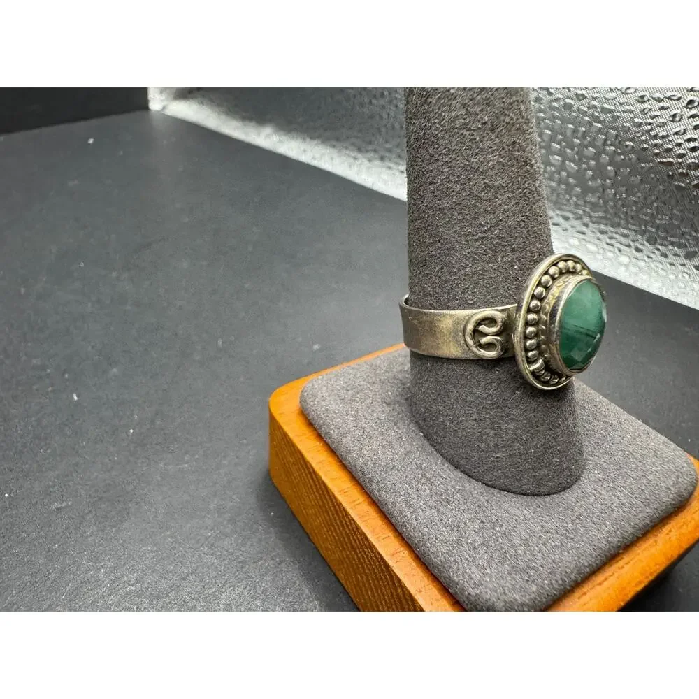 Vtg Silver Tone Faceted Green Aventurine Emerald Quartz Ring Boho Sz 10.25